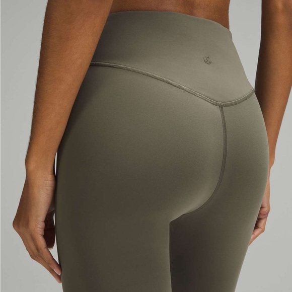 Lululemon wunder under smooth cover tight - Picture 4 of 7